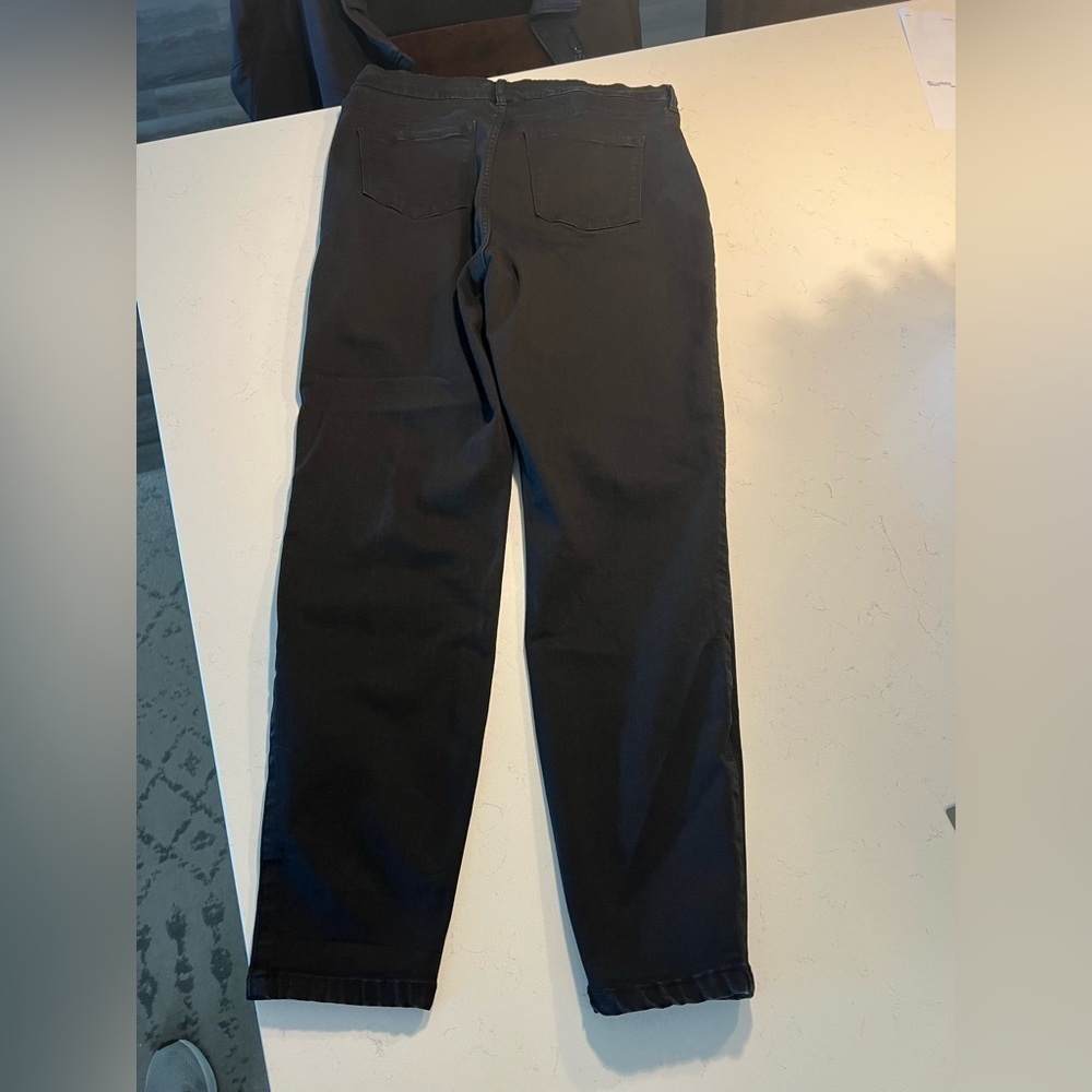 Fashion Nova High Waisted Skinny Jeans. Size 16